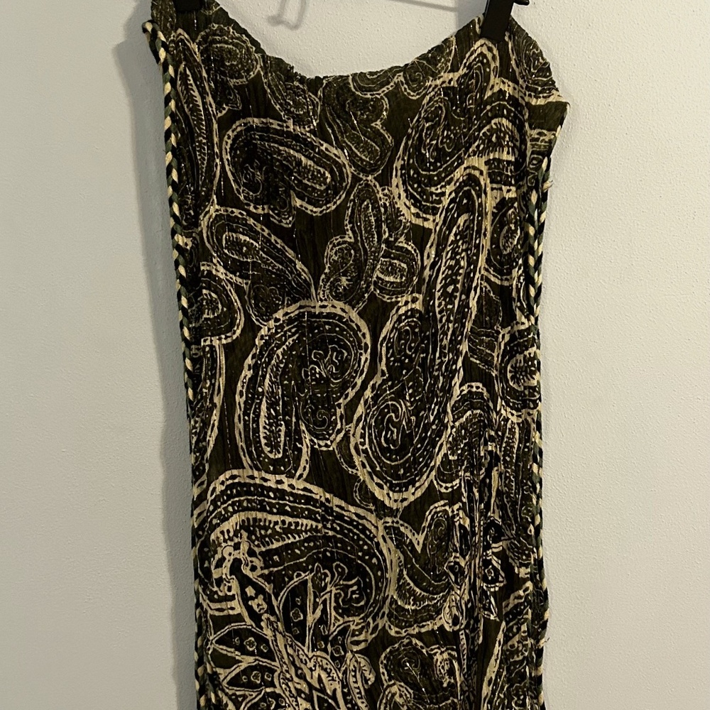 Dark green scarf